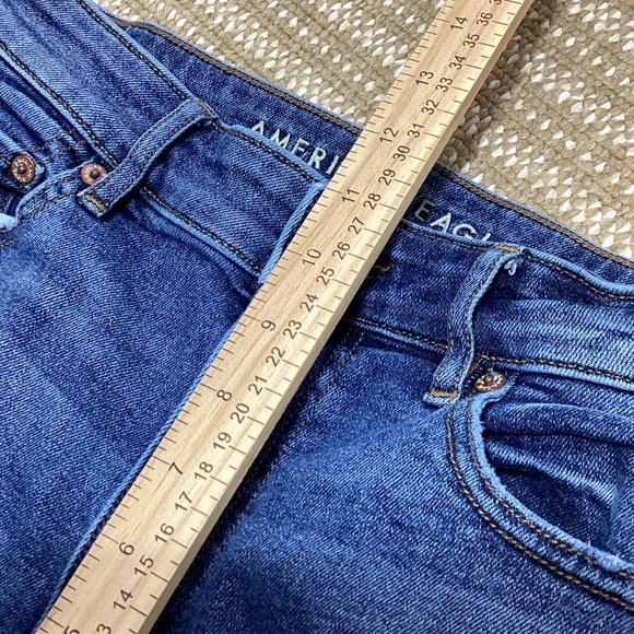 American Eagle Outfitters Blue wide leg distressed Jeans size 10 - Picture 12 of 16